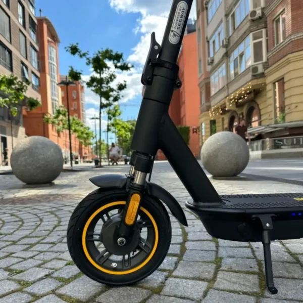 Електросамокат Ninebot by Segway MAX G30 Ultra з амортизаторами - 30 км/год Электросамокат Ninebot by Segway MAX G30 Ultra с амортизаторами - 30 км/час